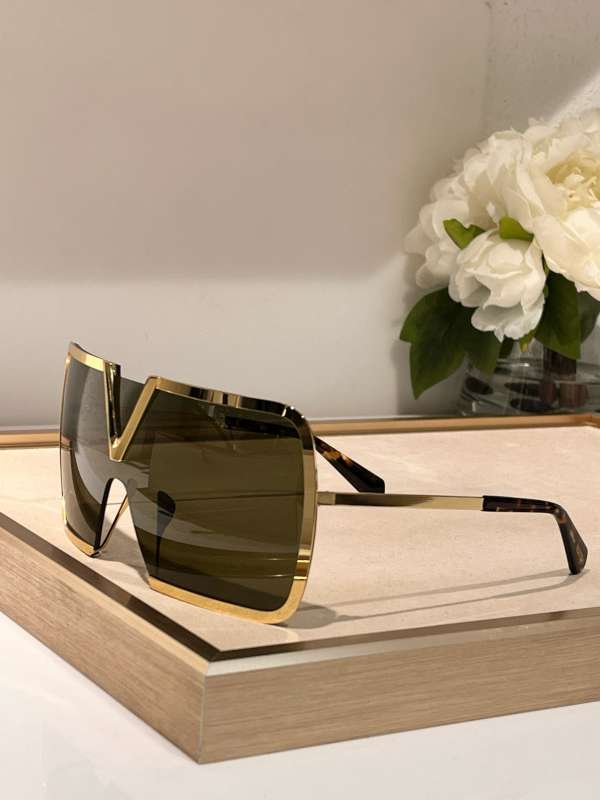 Picture of Valentino Sunglasses _SKUfw55828353fw